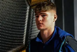 ewc网站 -包含西汉姆国际比赛日远射贴柱；志在国王杯名次提升；悬念犹存；赛程密集仍需轮换的词条