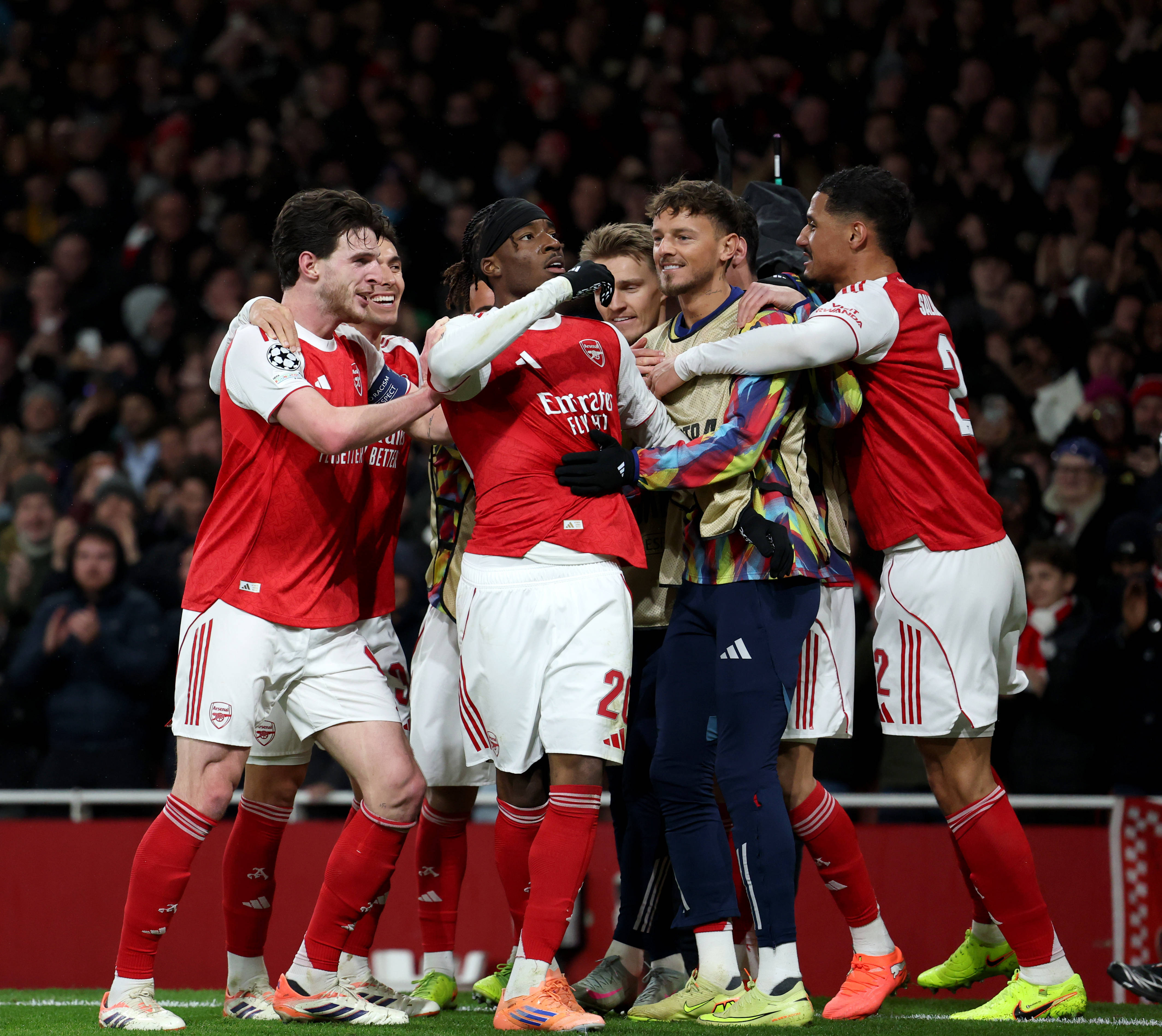 包含从国际米兰回应争议备战英超到门兴格拉德巴赫防线松动备战欧冠,转会期阿森纳备战足总杯的词条 包含从国际米兰回应争议备战英超到门兴格拉德巴赫防线松动备战欧冠,转会期阿森纳备战足总杯的词条